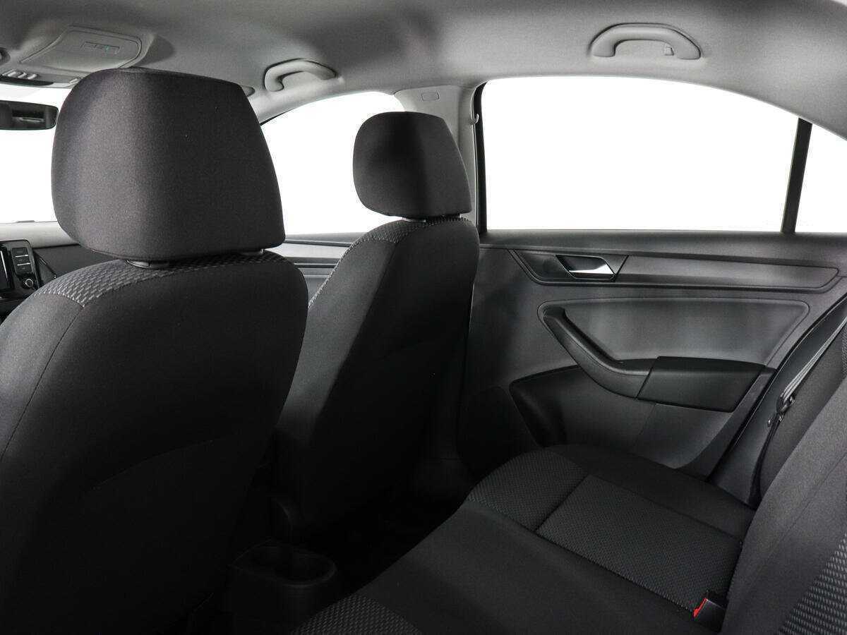 Volkswagen Polo 2021 года с пробегом. Фото: #11