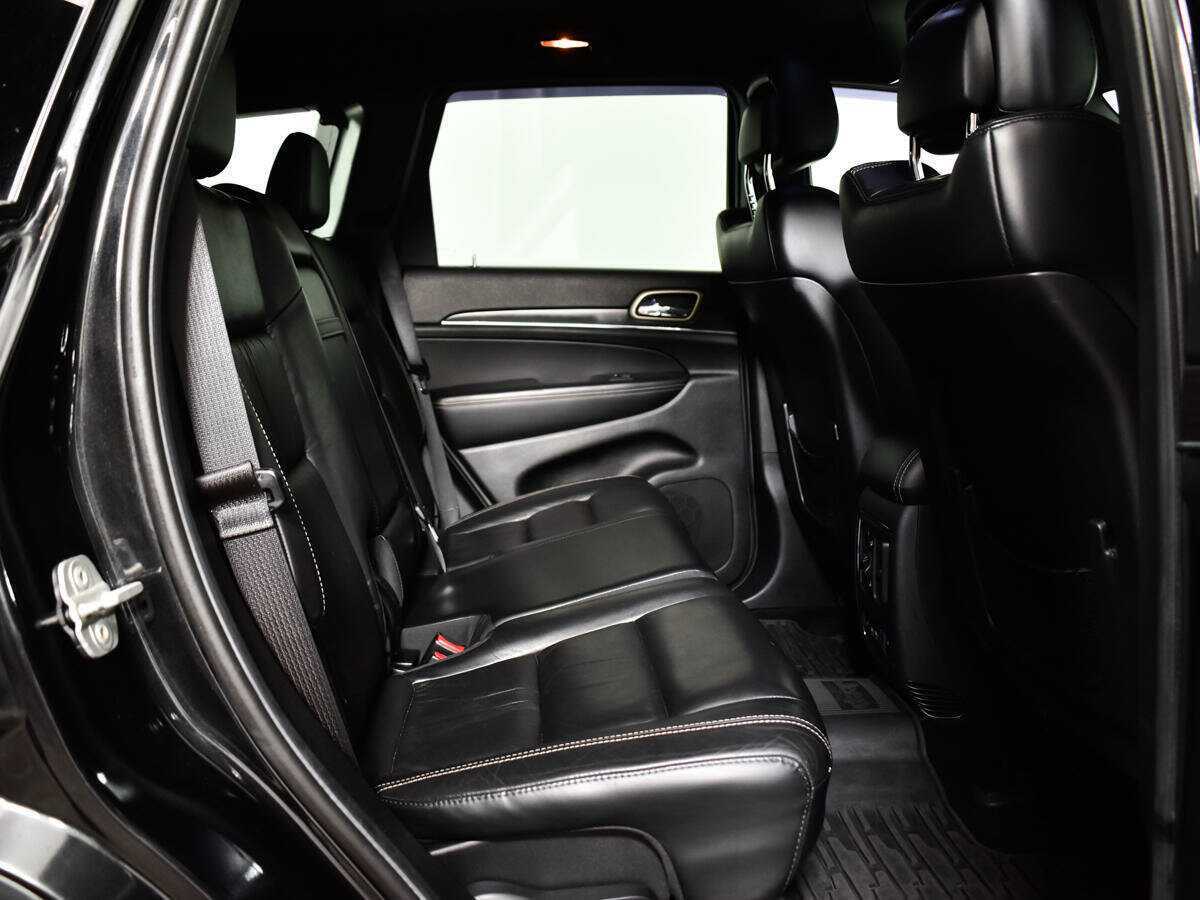 Jeep Grand Cherokee 2013 года с пробегом. Фото: #9