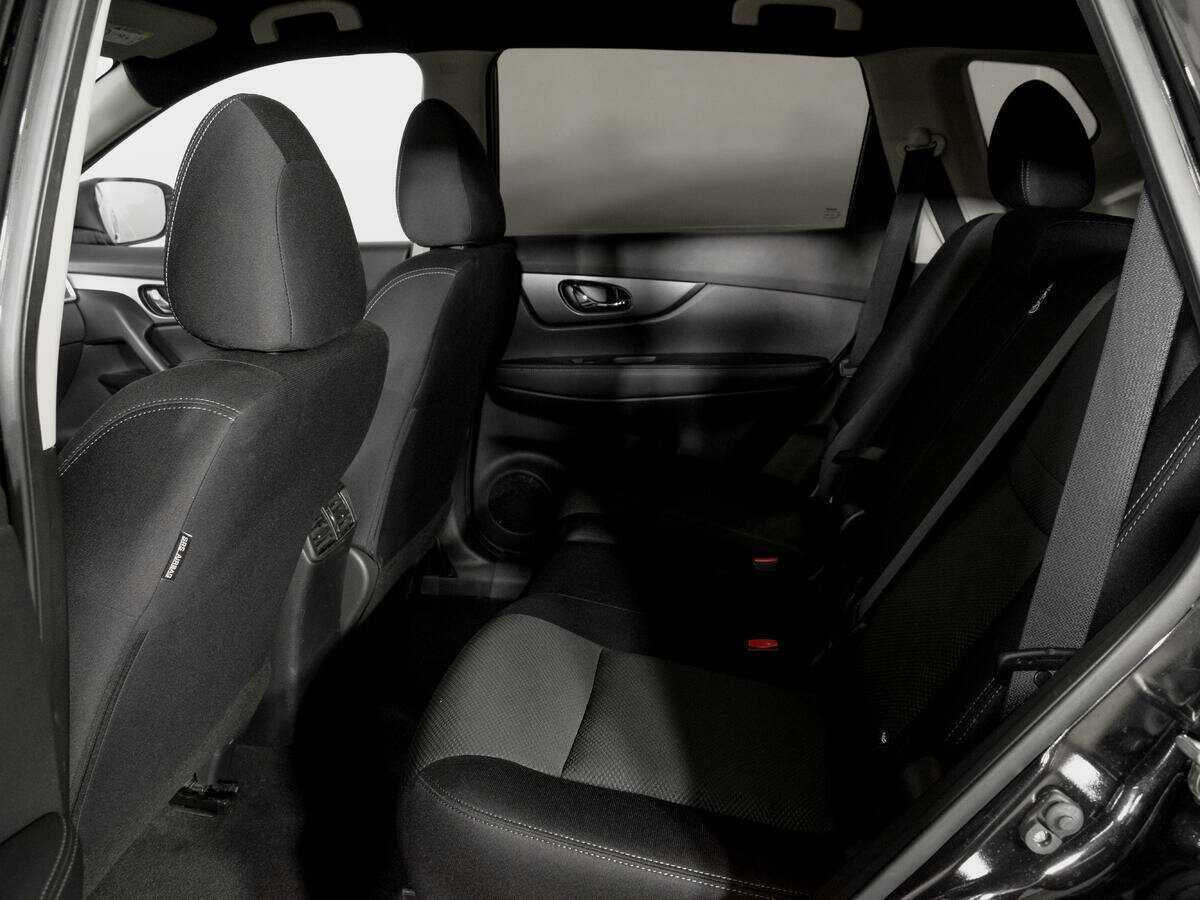 Б/У Ниссан Икс-Трейл 2018 года. Фото: #9