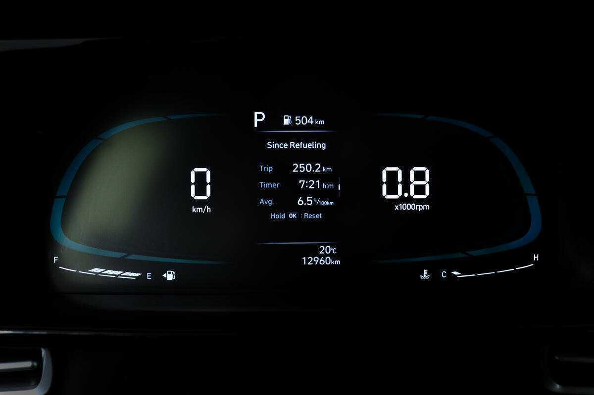 Б/У Хендай Елантра 2023 года. Фото: #9