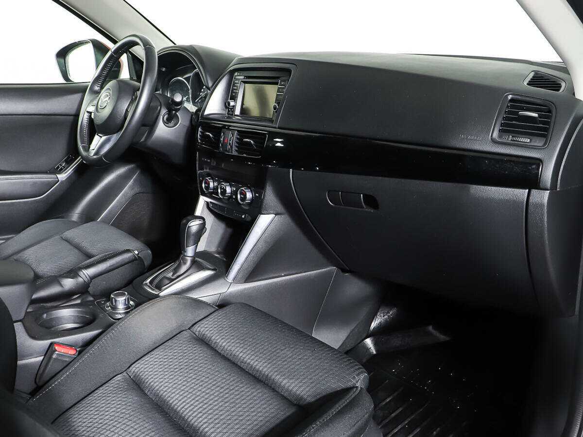 Б/У Мазда Ц-Икс-5 2015 года. Фото: #8