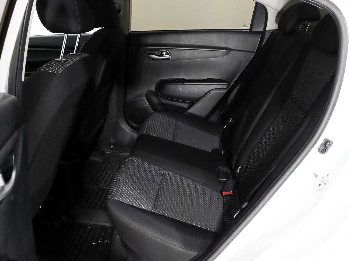 Б/У Киа Рио 2017 года. Фото: #9