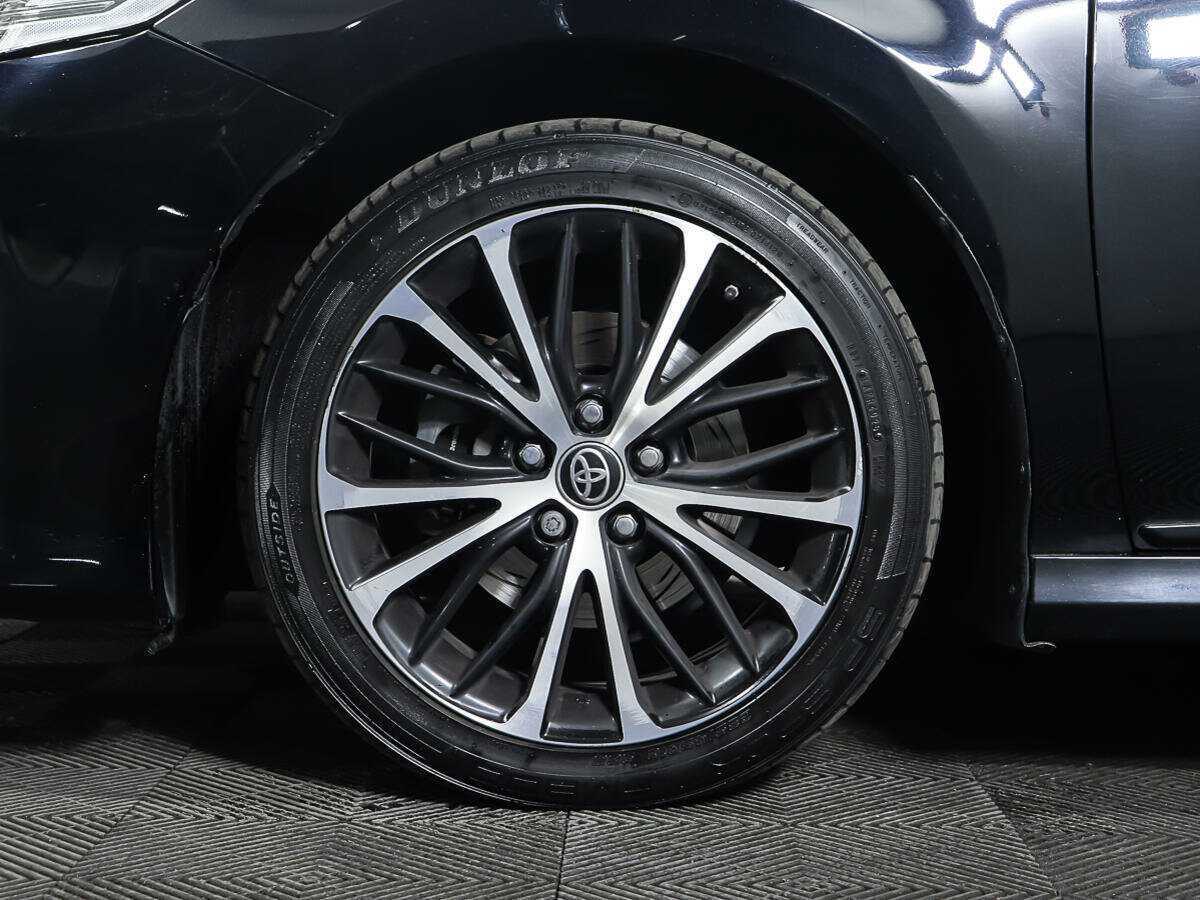 Toyota Camry 2020 года с пробегом. Фото: #19