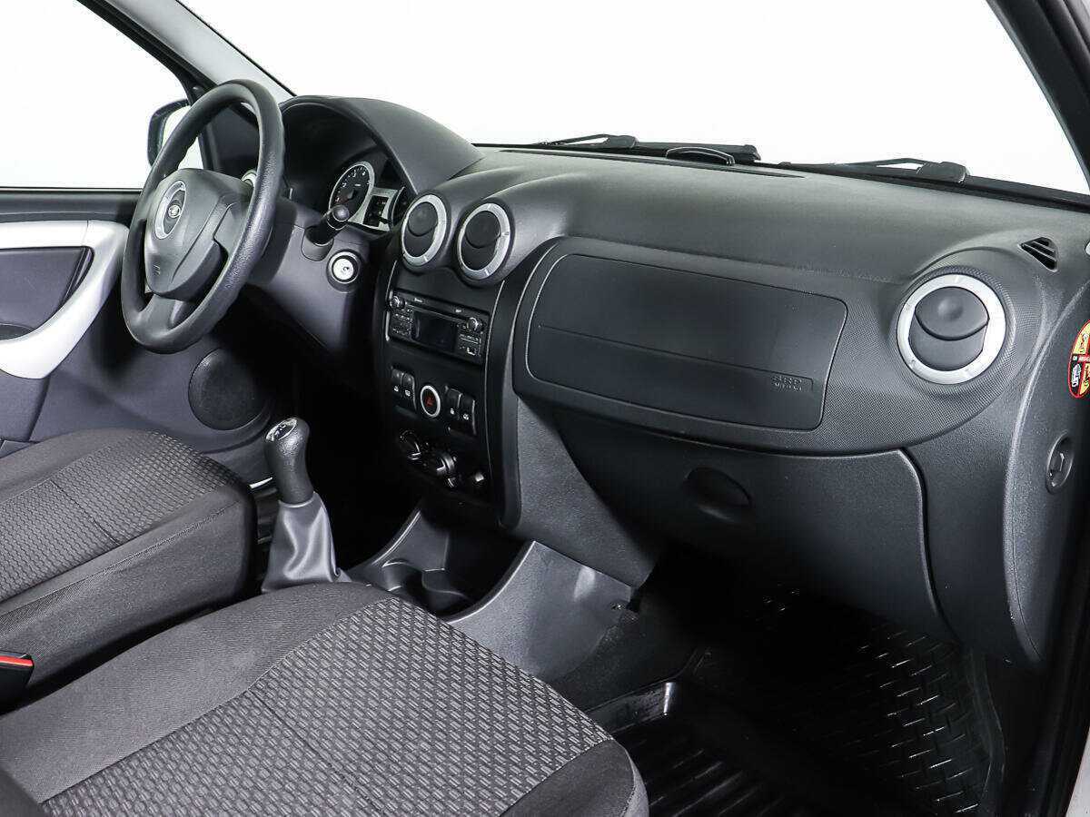 Lada (ВАЗ) Largus 2015 года с пробегом. Фото: #8