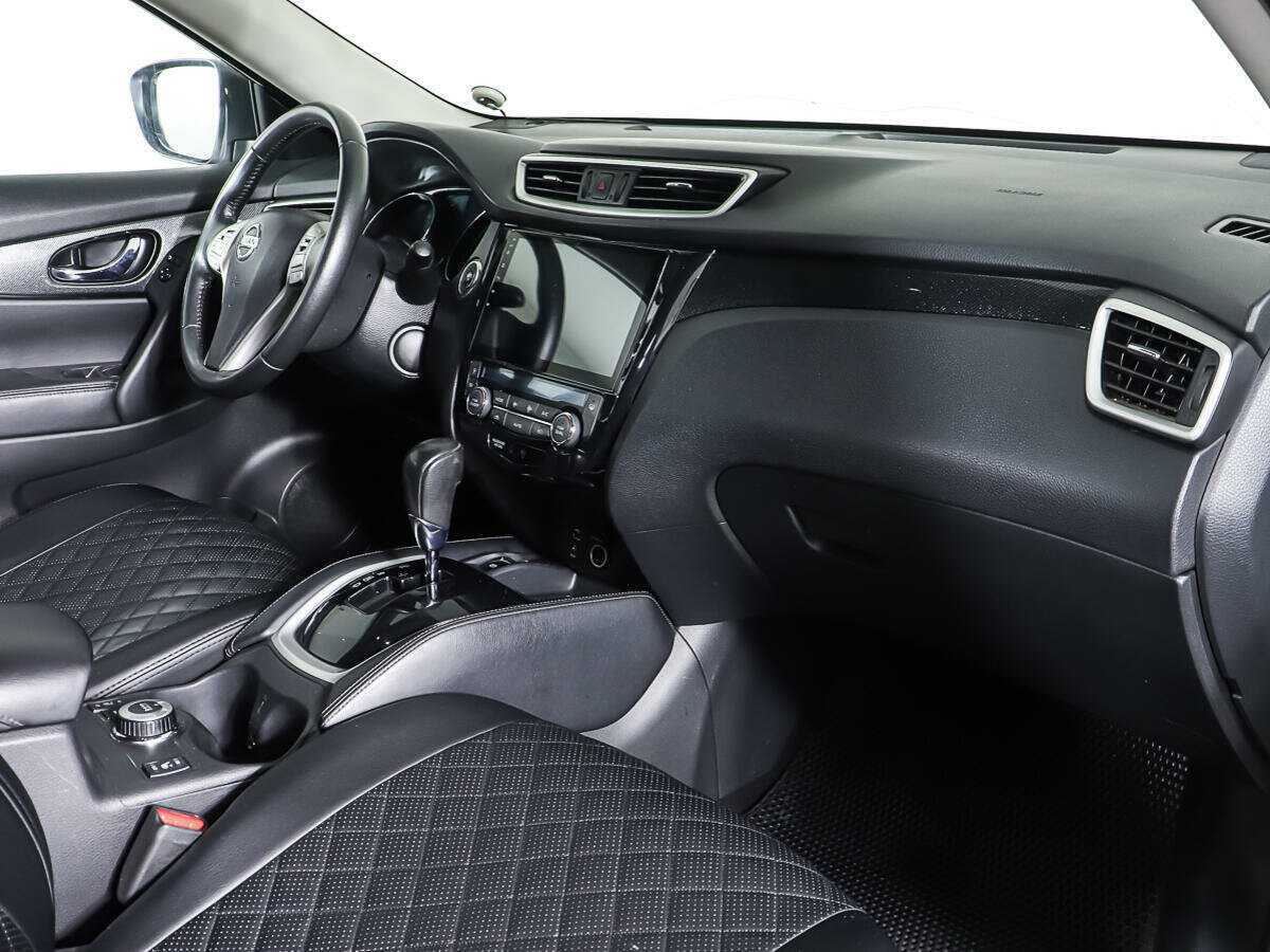 Б/У Ниссан Икс-Трейл 2016 года. Фото: #8