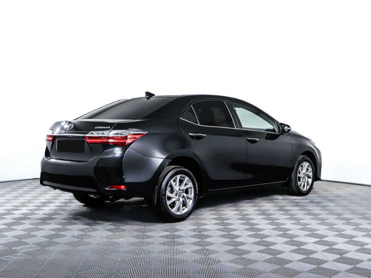 Б/У Тойота Королла 2017 года. Фото: #4