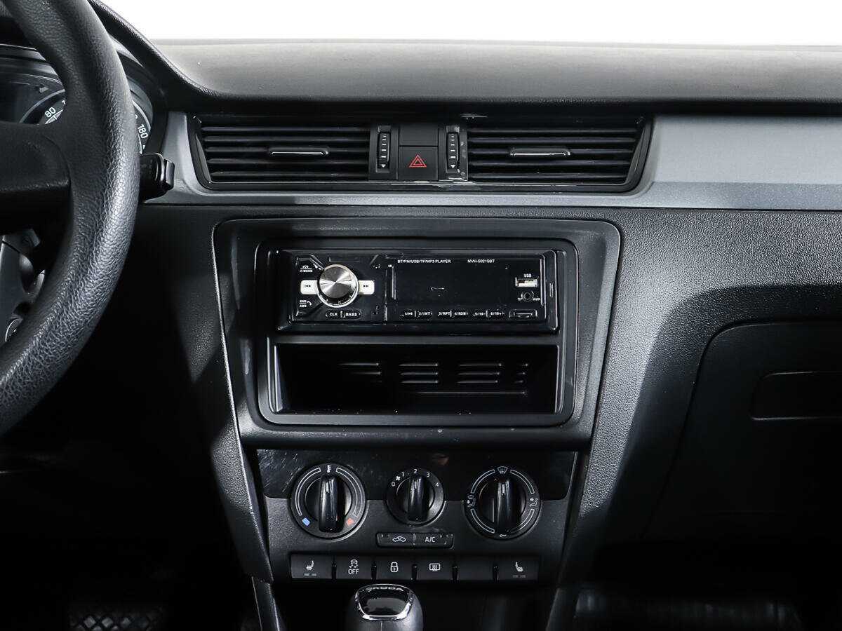 Б/У Шкода Рапид 2019 года. Фото: #11