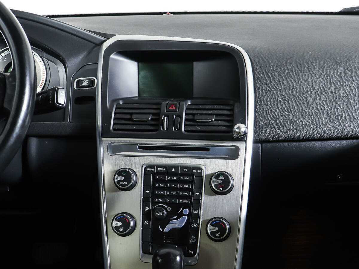 Б/У Вольво ИксЦ60 2012 года. Фото: #13