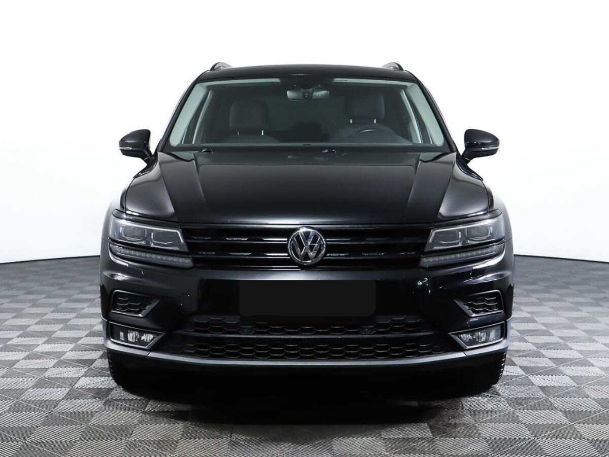 Volkswagen Tiguan 2018 года с пробегом. Фото: #1