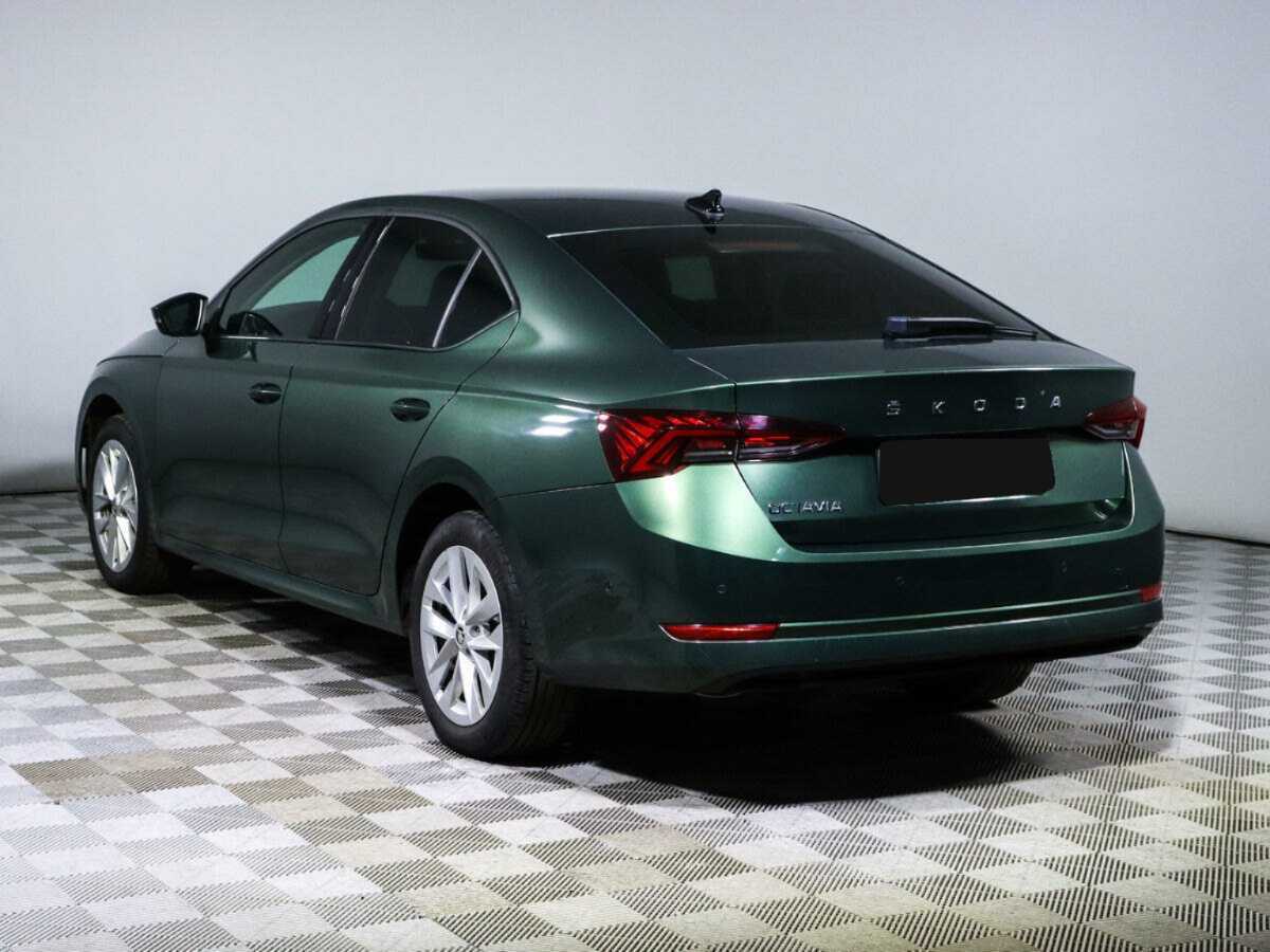 Б/У Шкода Октавия 2021 года. Фото: #5