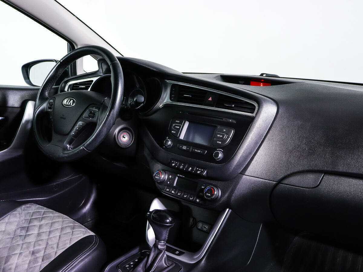 Б/У Киа Сид 2017 года. Фото: #6