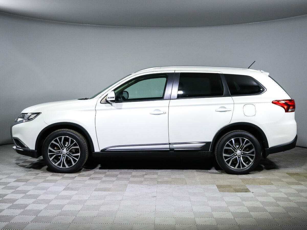 Mitsubishi Outlander 2016 года с пробегом. Фото: #6