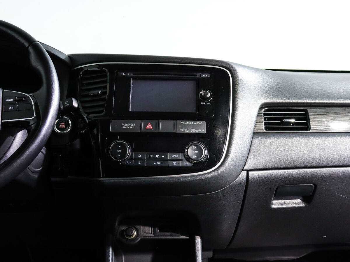 Mitsubishi Outlander 2016 года с пробегом. Фото: #11