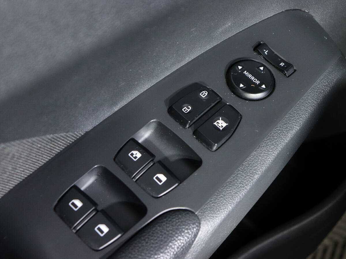 Б/У Хендай Солярис 2017 года. Фото: #12