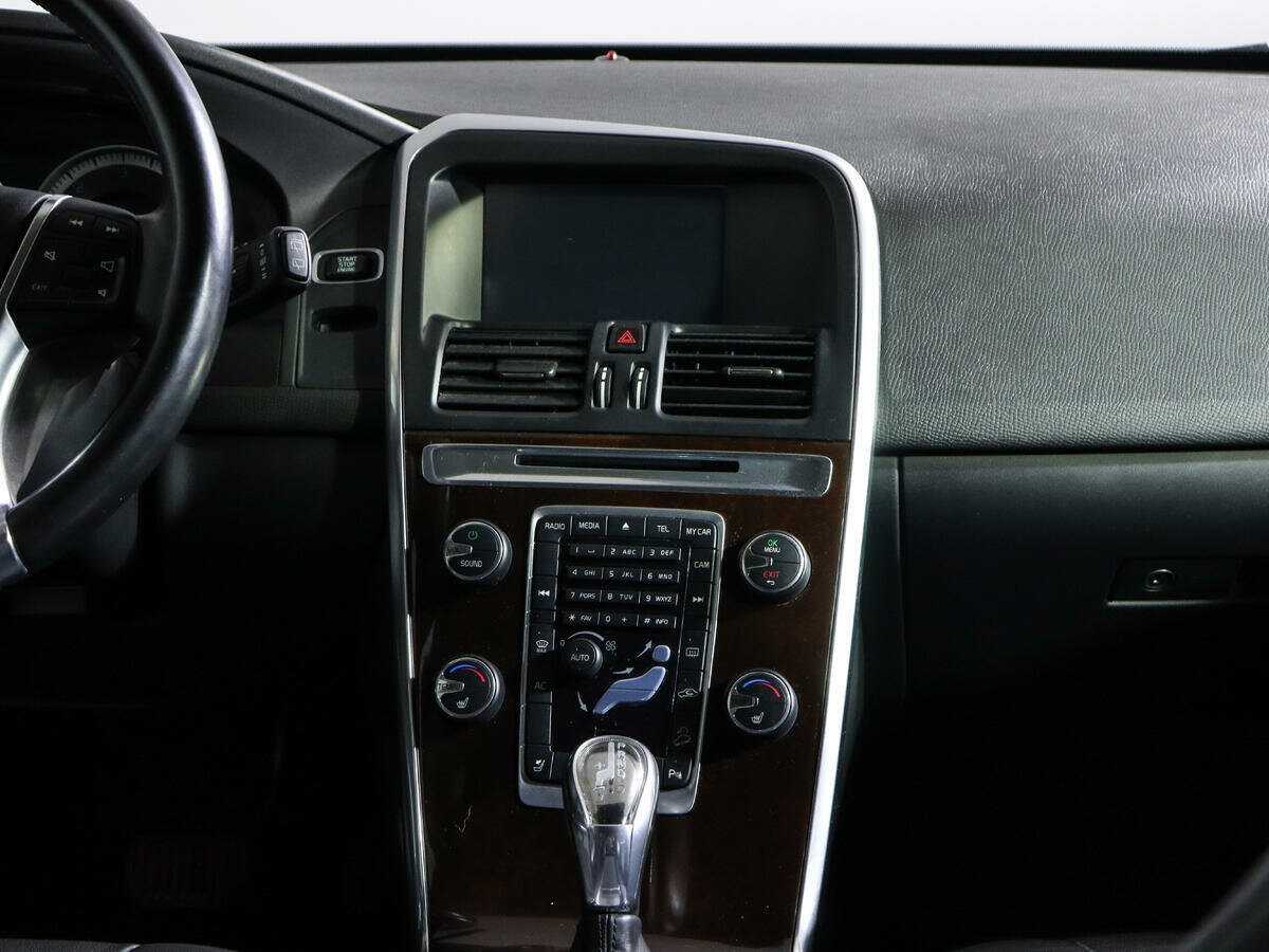 Б/У Вольво ИксЦ60 2012 года. Фото: #12