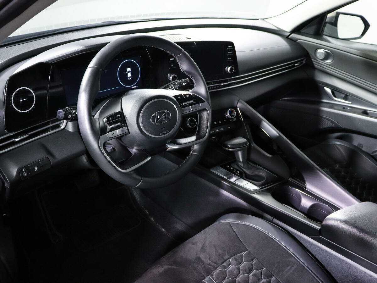 Б/У Хендай Елантра 2022 года. Фото: #13