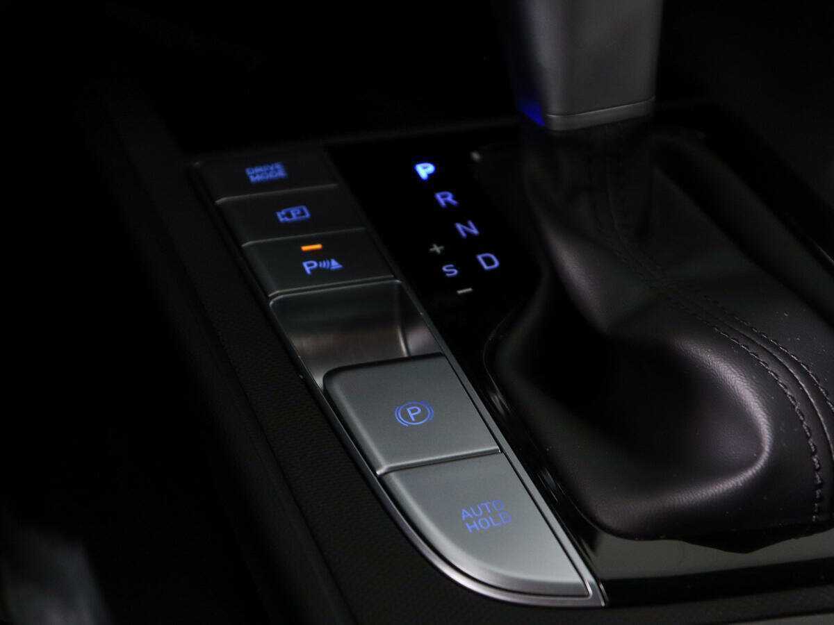 Б/У Хендай Елантра 2022 года. Фото: #22