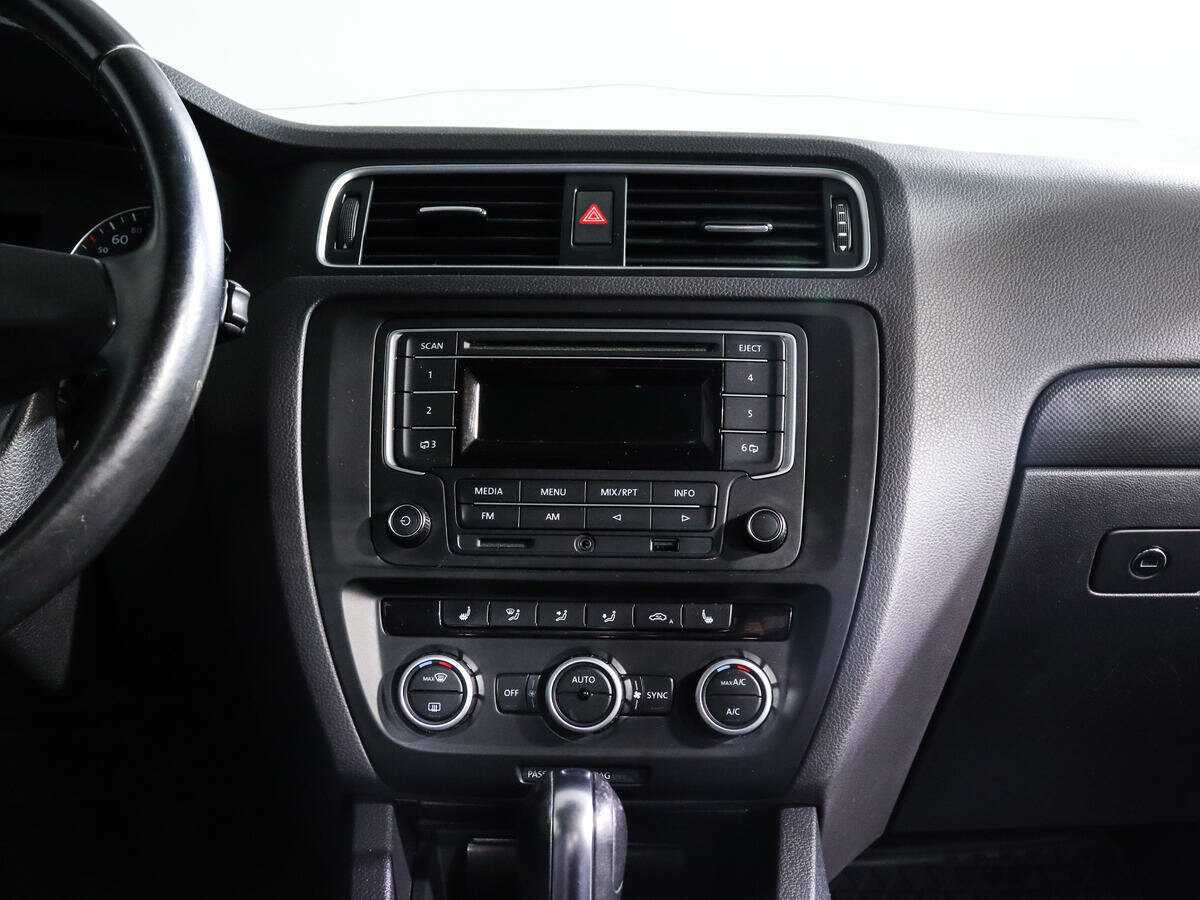 Volkswagen Jetta 2014 года с пробегом. Фото: #12