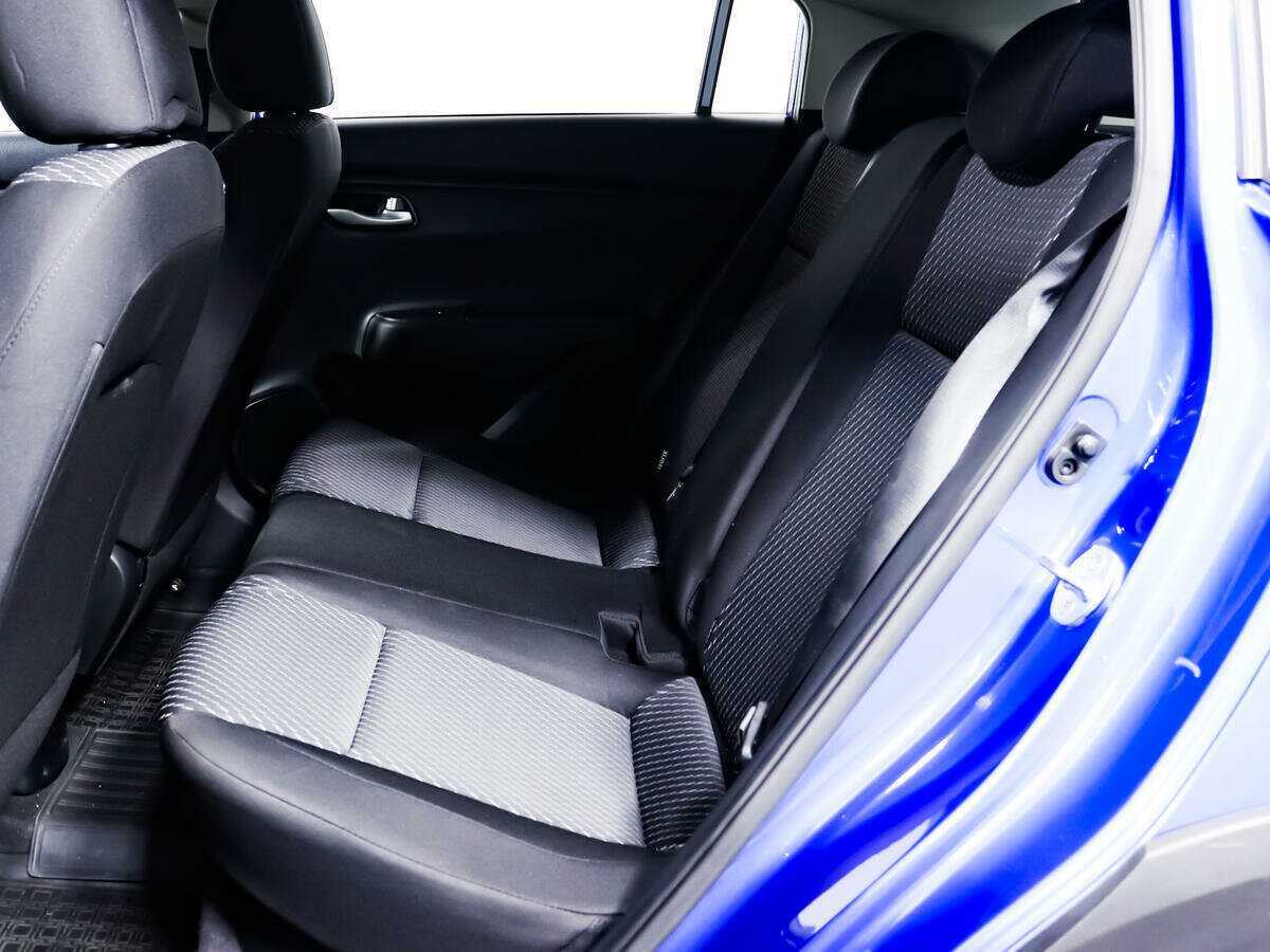 Б/У Киа Рио 2018 года. Фото: #11