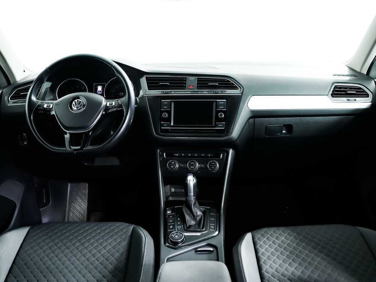 Б/У Фольксваген Тигуан 2017 года. Фото: #10