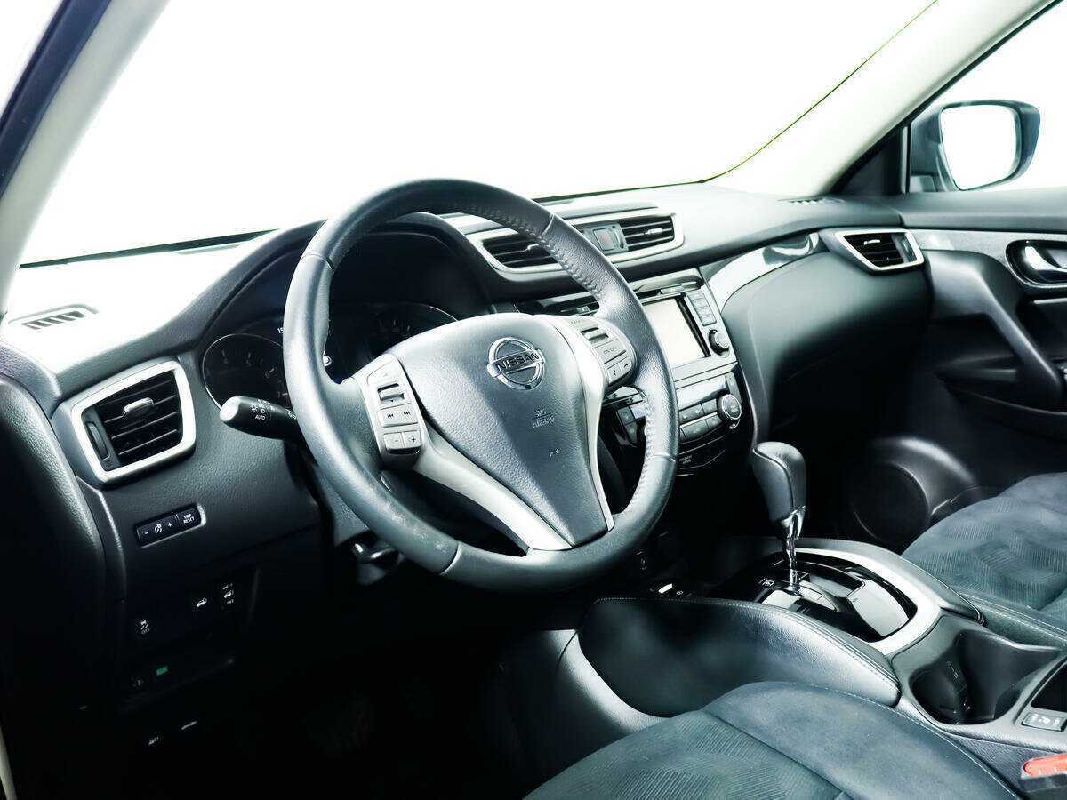 Б/У Ниссан Икс-Трейл 2017 года. Фото: #11