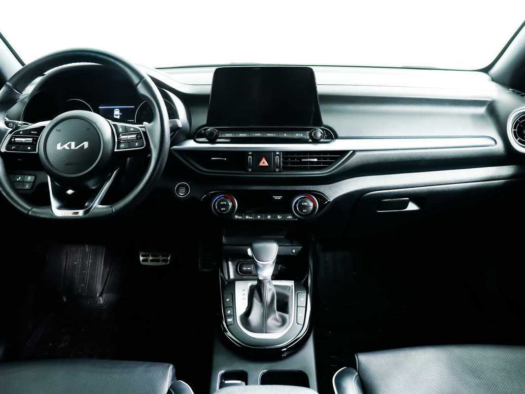 Б/У Киа Церато 2022 года. Фото: #10