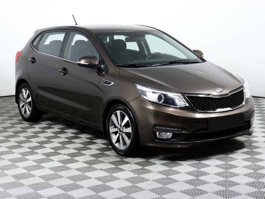 Б/У Киа Рио 2015 года. Фото: #2