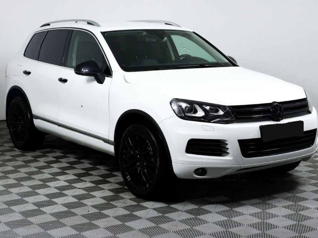 Volkswagen Touareg 2012 года с пробегом. Фото: #2