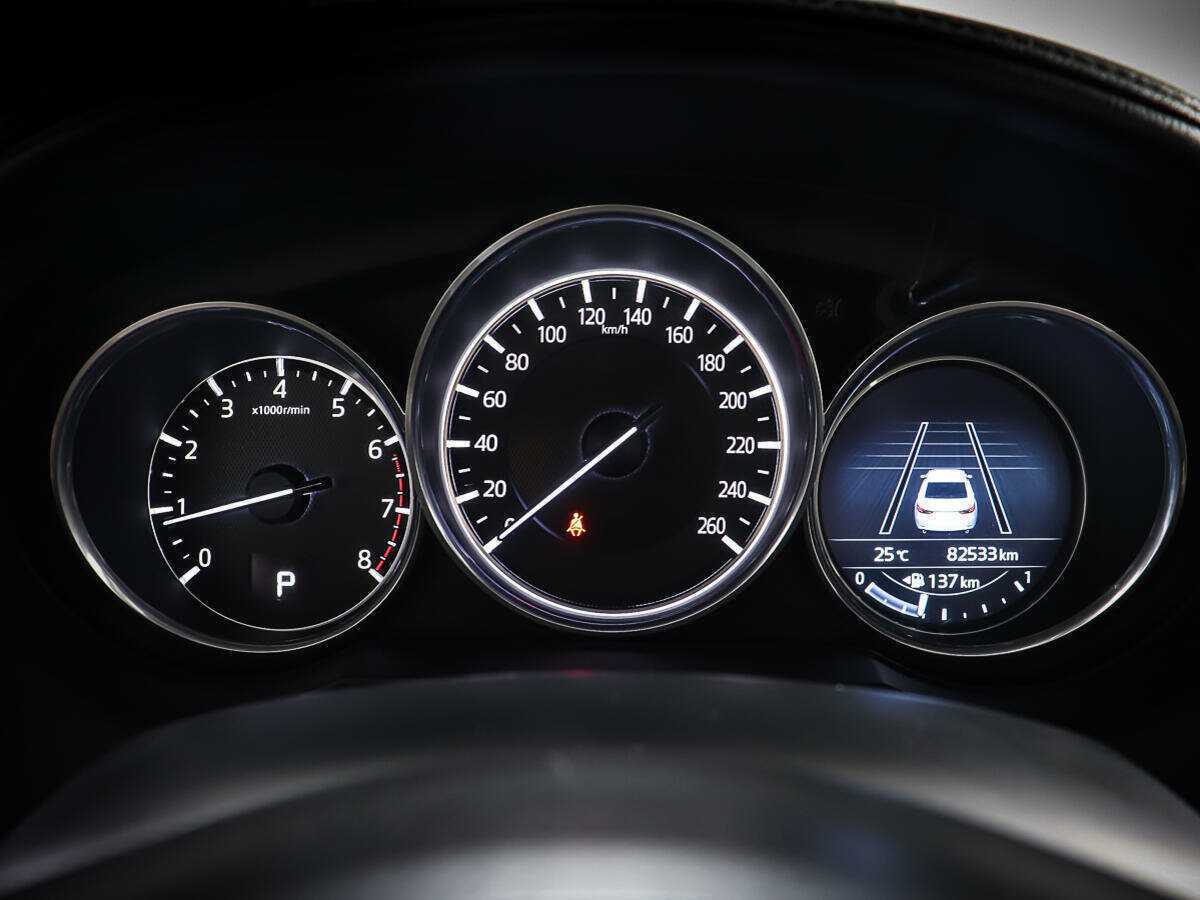 Б/У Мазда 6 2016 года. Фото: #13