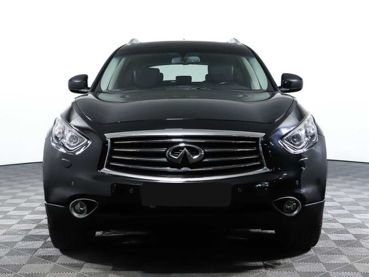 Infiniti FX 2013 года с пробегом. Фото: #1