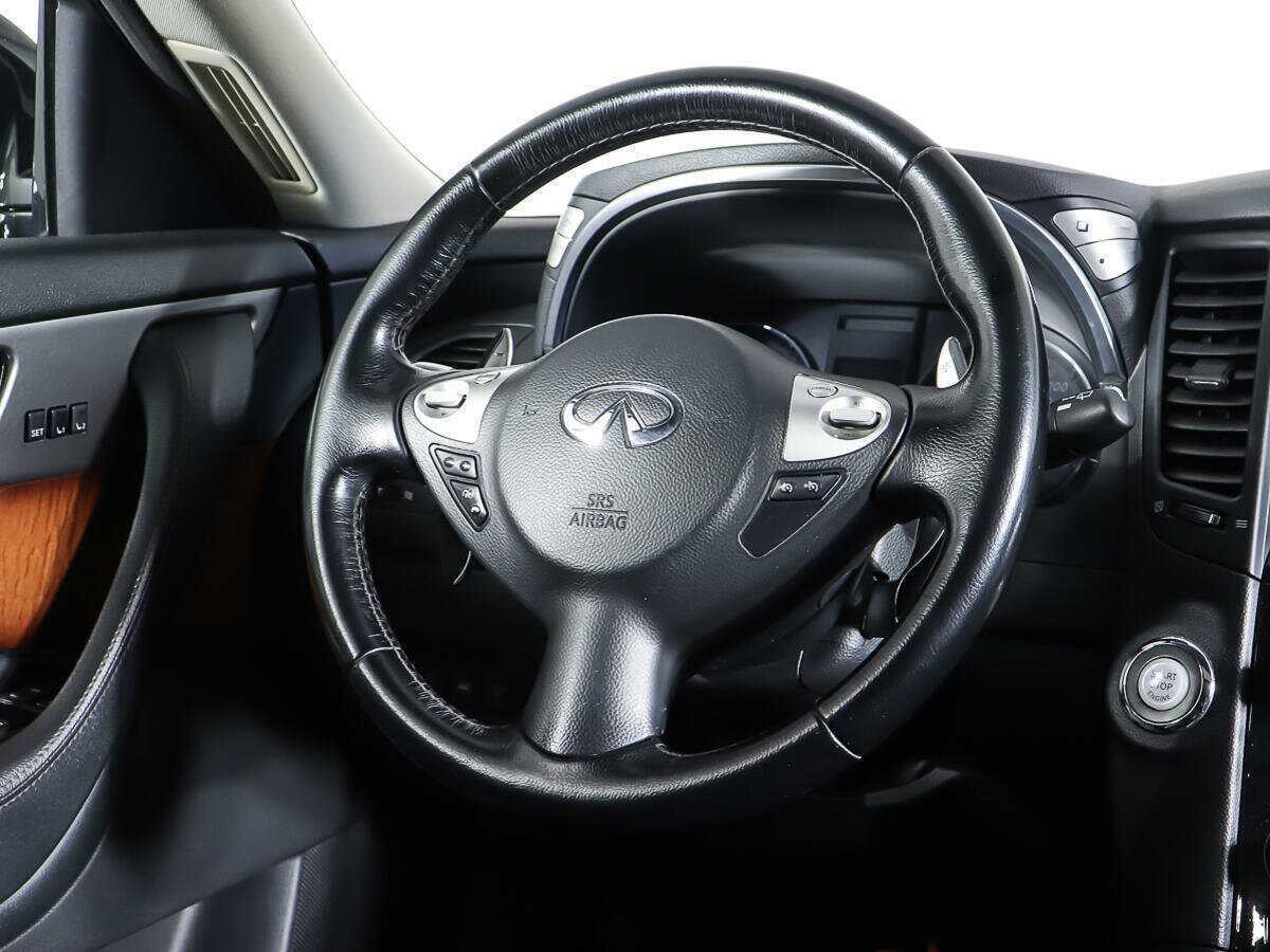 Infiniti FX 2013 года с пробегом. Фото: #14