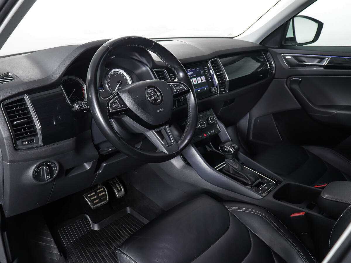 Б/У Шкода Кодиак 2018 года. Фото: #12