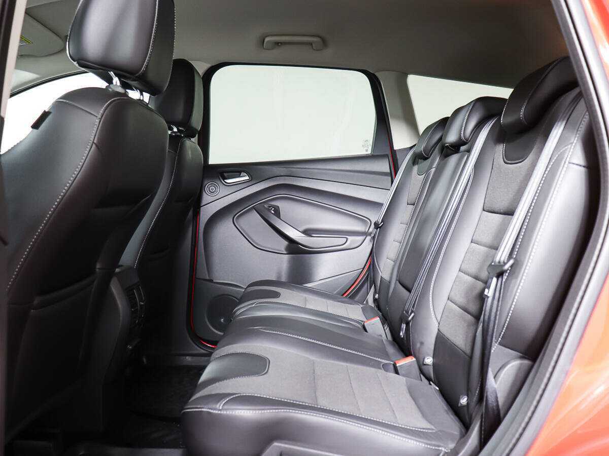 Б/У Форд Куга 2013 года. Фото: #9