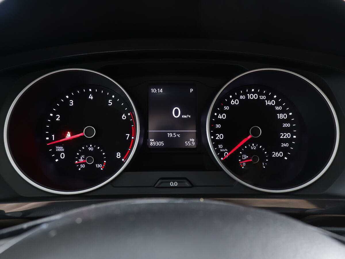 Б/У Фольксваген Тигуан 2017 года. Фото: #13