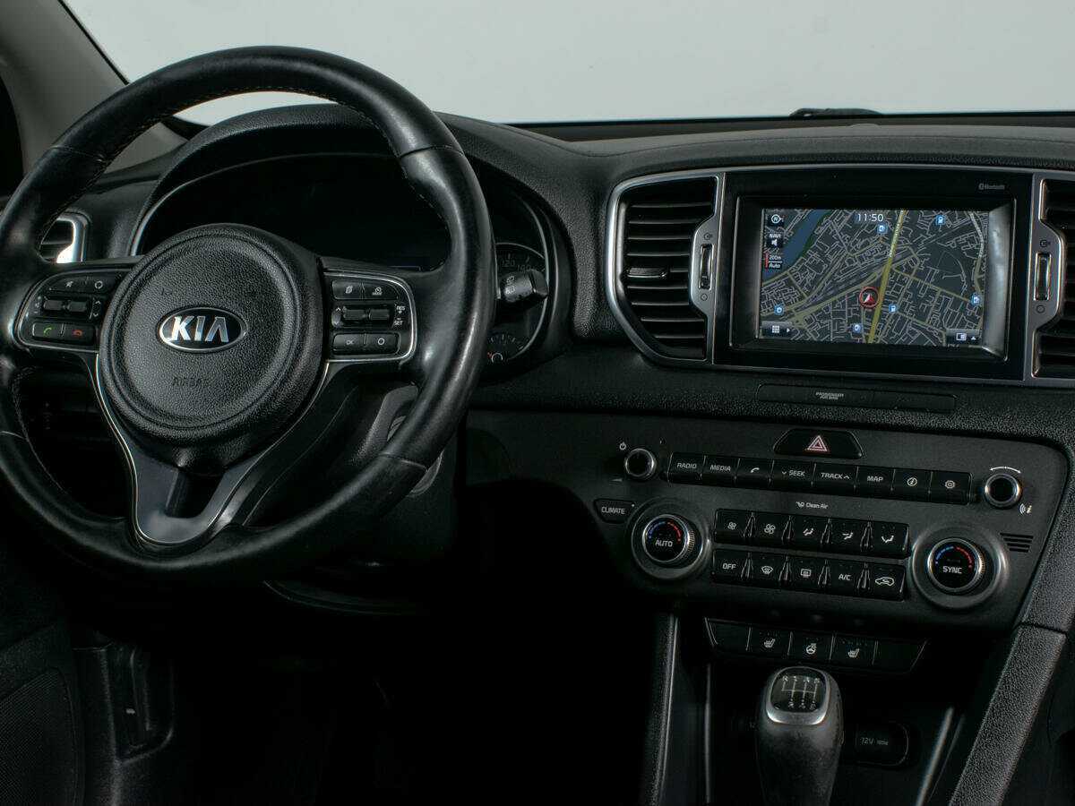 Б/У Киа Спортейдж 2016 года. Фото: #10