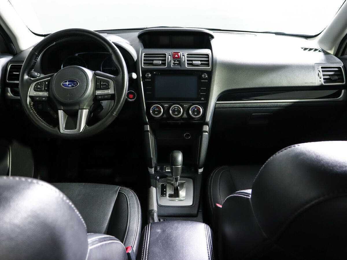 Б/У Субару Форестер 2017 года. Фото: #9