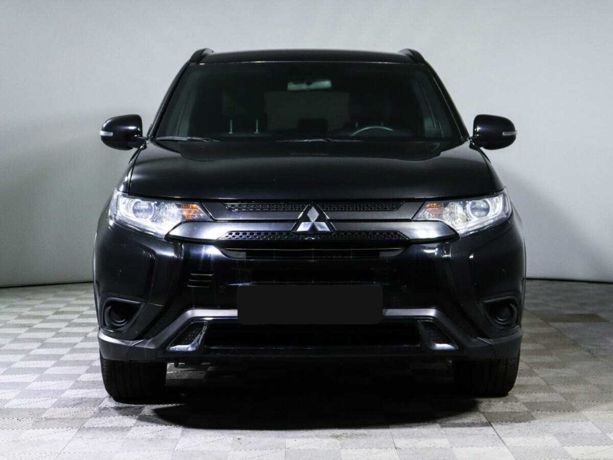 Mitsubishi Outlander 2020 года с пробегом. Фото: #1