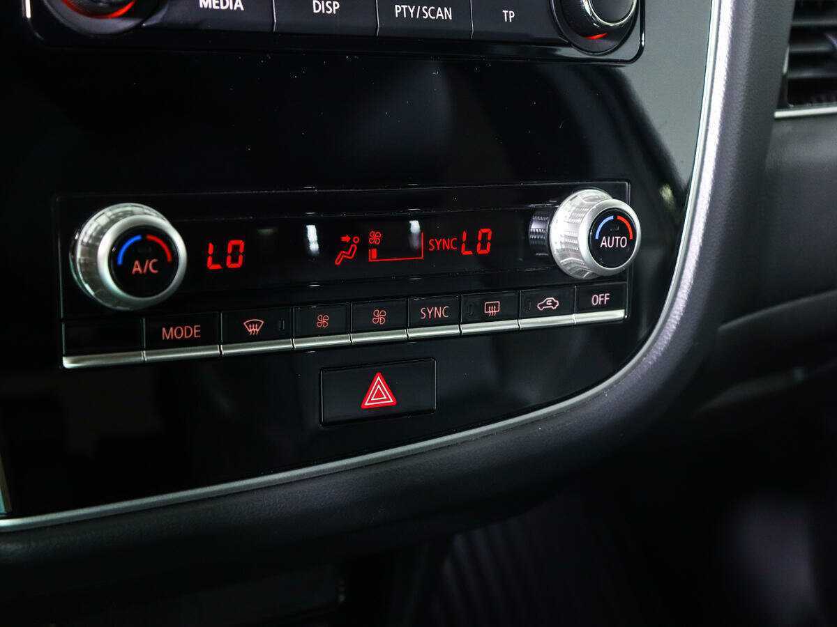 Mitsubishi Outlander 2020 года с пробегом. Фото: #13