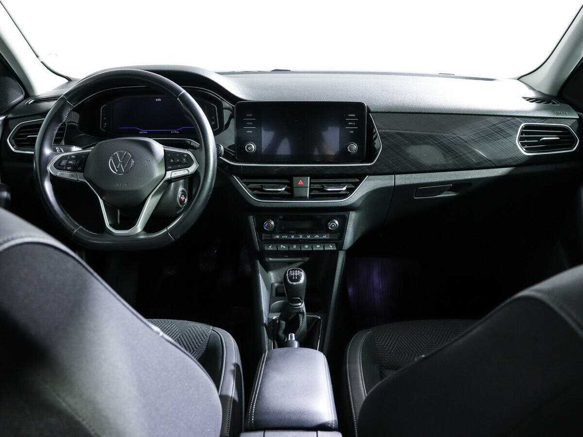 Б/У Фольксваген Поло 2020 года. Фото: #9