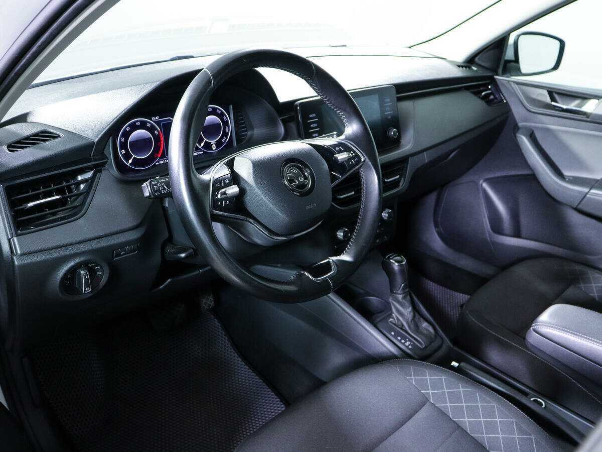 Б/У Шкода Рапид 2021 года. Фото: #13