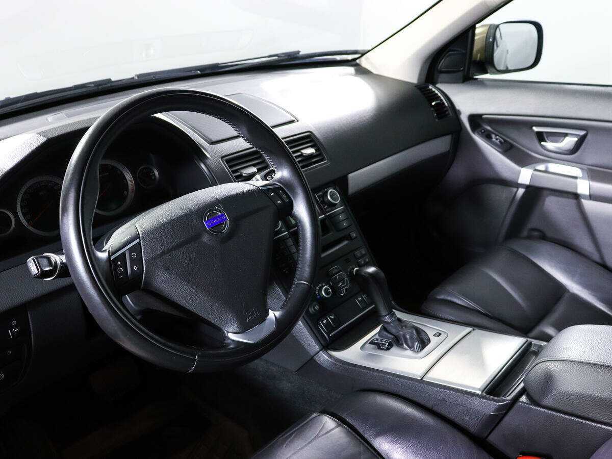 Б/У Вольво ИксЦ90 2014 года. Фото: #13