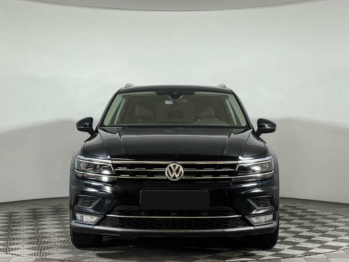 Volkswagen Tiguan 2017 года с пробегом. Фото: #1