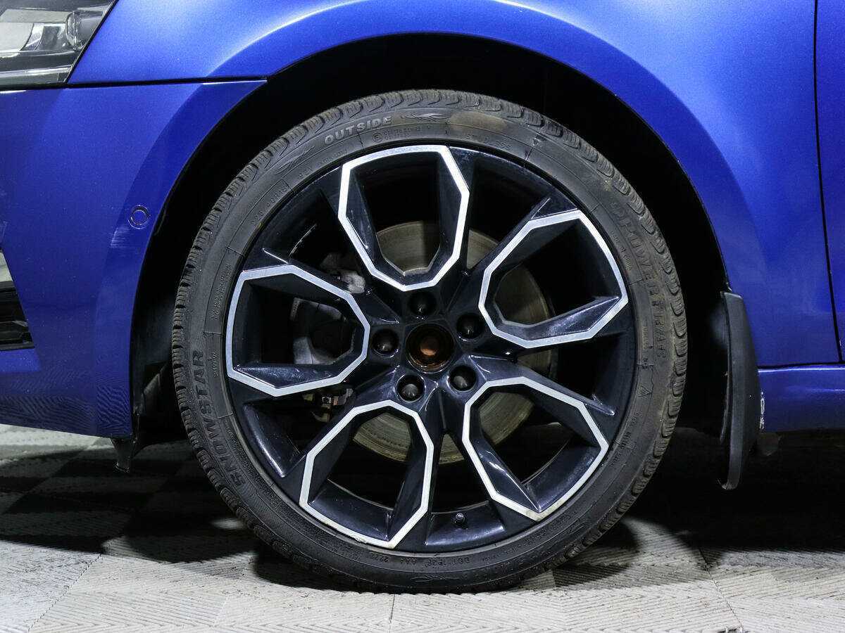 Б/У Шкода Октавия 2020 года. Фото: #14