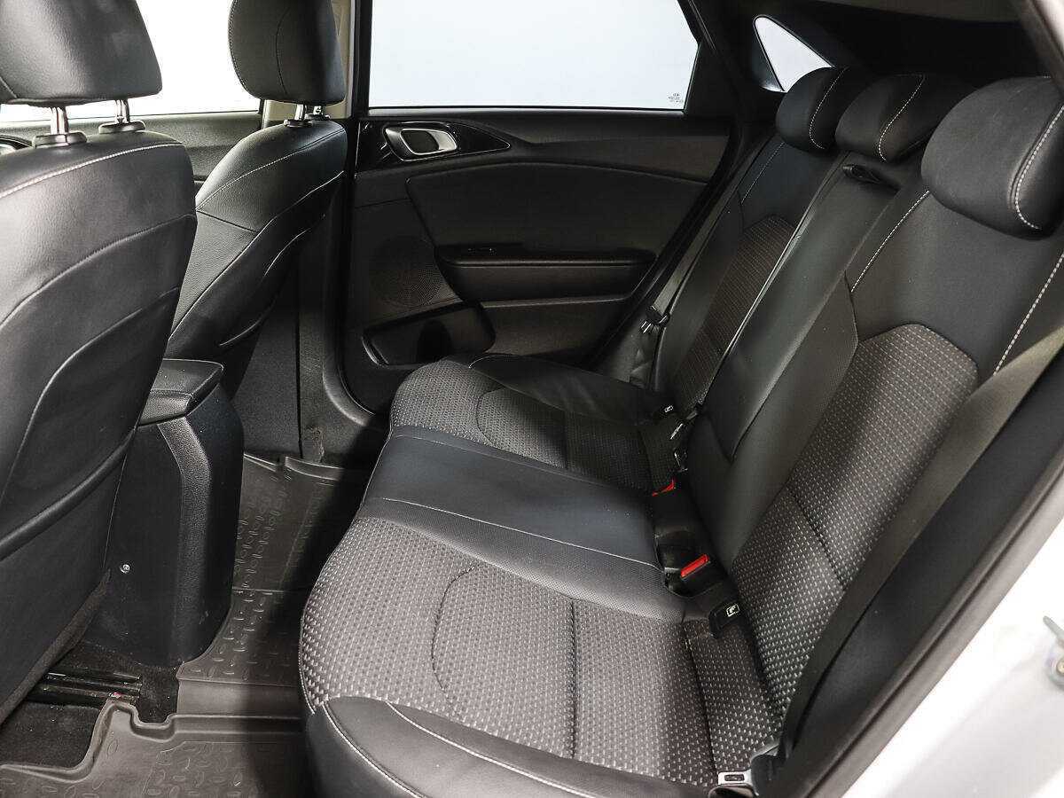 Kia Ceed 2018 года с пробегом. Фото: #9