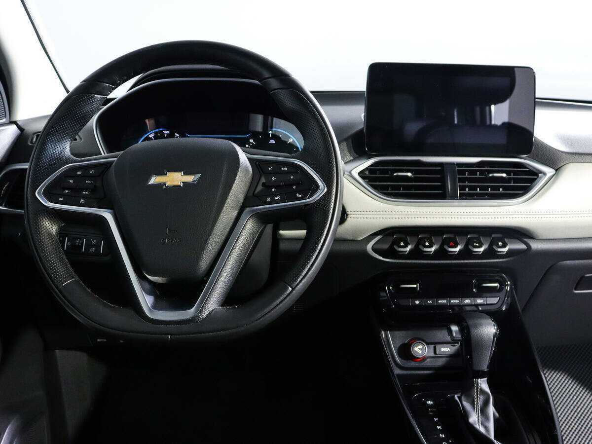 Б/У Шевроле Каптива 2022 года. Фото: #11