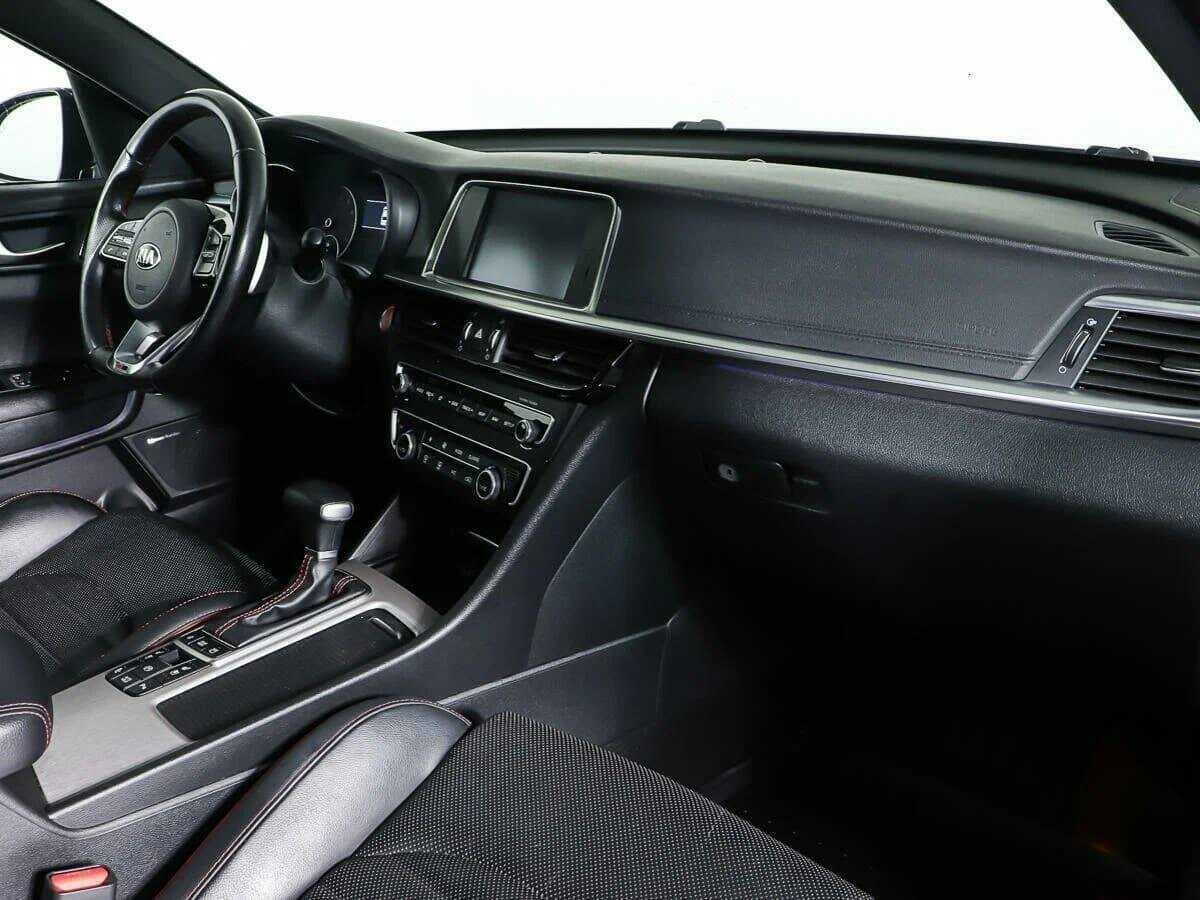 Б/У Киа Оптима 2018 года. Фото: #8