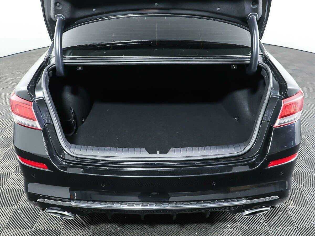 Б/У Киа Оптима 2018 года. Фото: #16