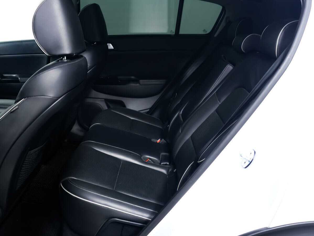 Б/У Киа Спортейдж 2017 года. Фото: #10