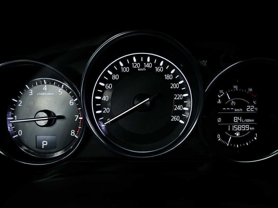 Б/У Мазда Ц-Икс-5 2018 года. Фото: #9