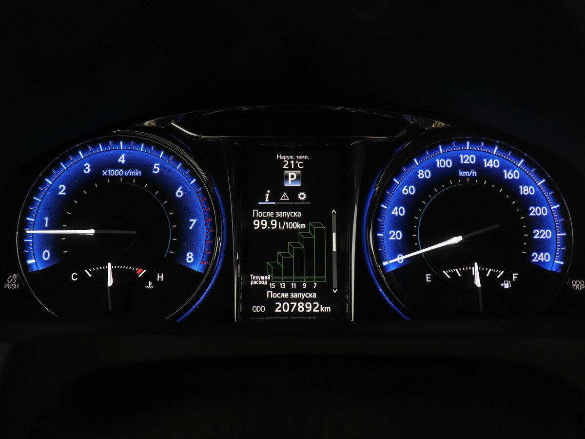 Toyota Camry 2016 года с пробегом. Фото: #6